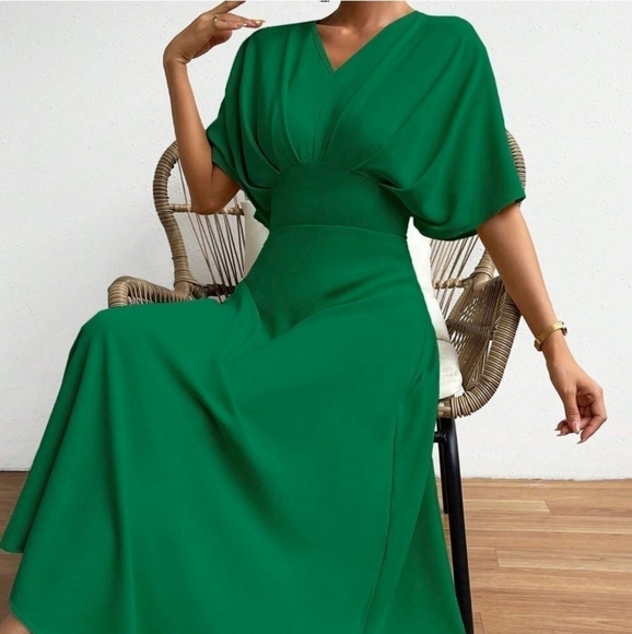 Dresses & Skirts - Dark Green Elegant Women's Solid Batwing SleeveA-line Dress
